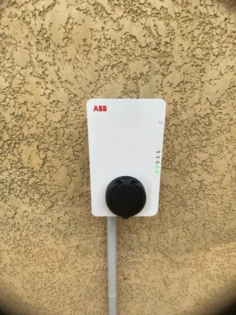Raccordement d'une borne de recharge au tableau électrique d'une maison